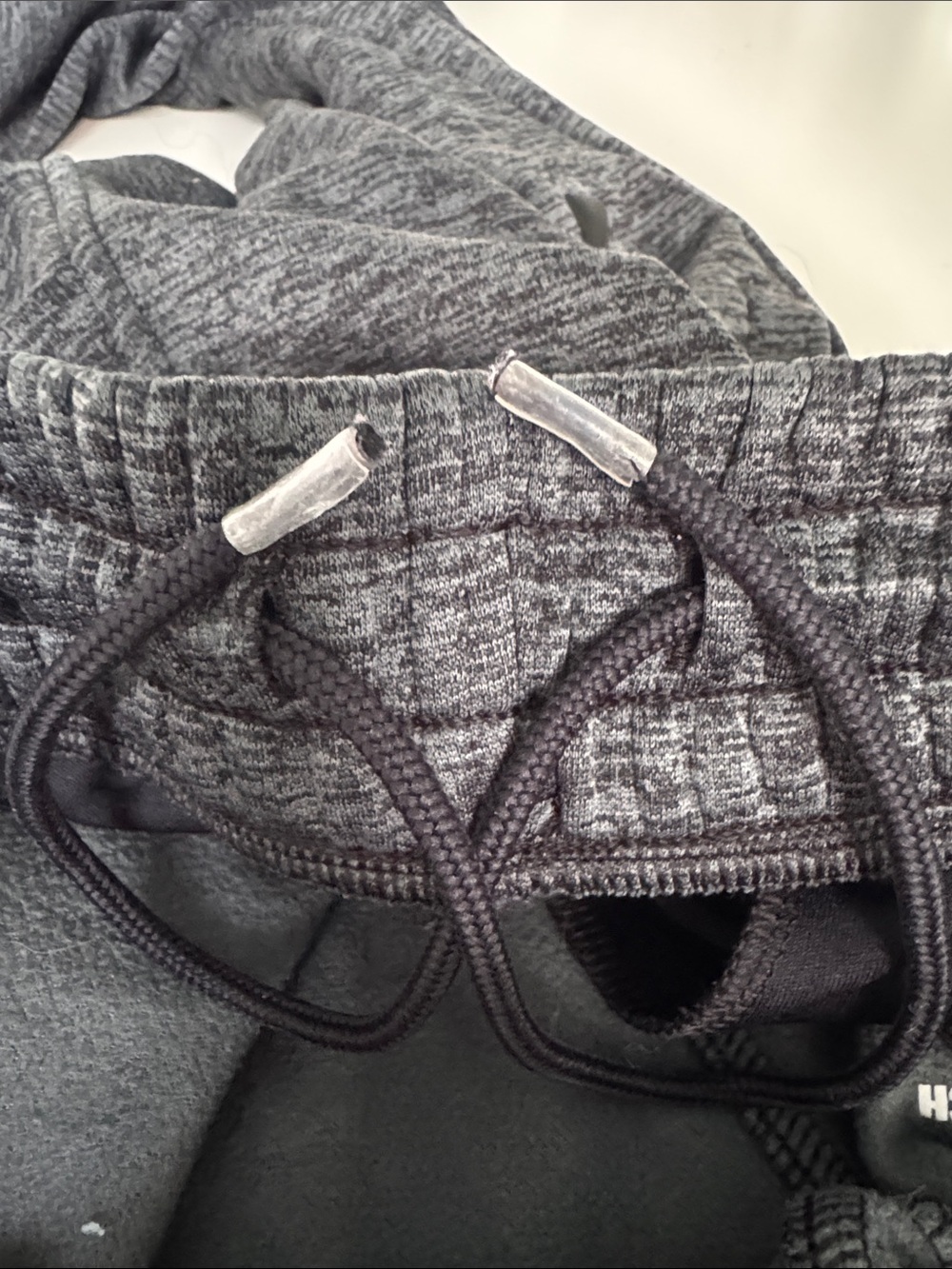 Mens Small Under Armour Gray Heather Athletic Sweatpants - Picture 6 of 6